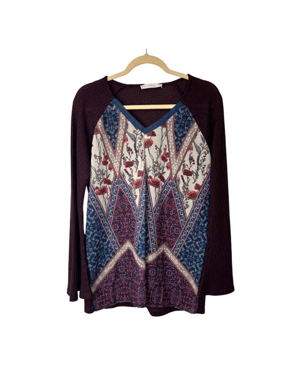 ✨3/$30 Weekend By Suzanne BetroS  Burgundy Floral V-Neck Long Sleeve Top